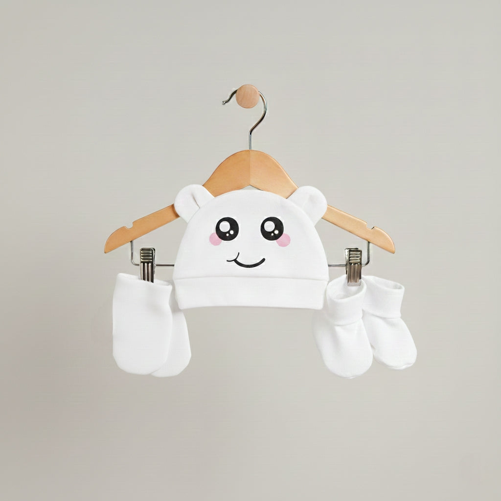 Newborn Essentials Cotton Clothing Set – Soft, Cozy & Gentle on Baby’s Skin